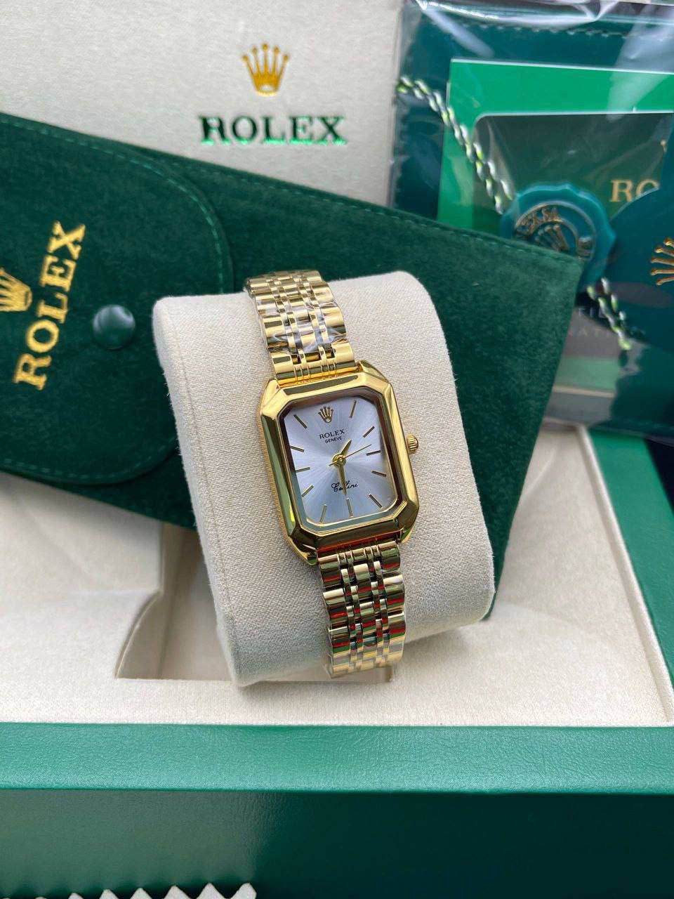 Rolex Femme de luxe Recta Gold Argenté